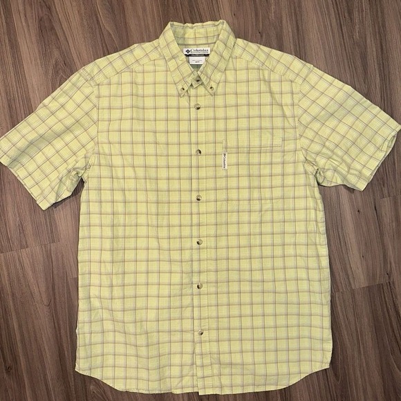 Columbia Shirt Mens Size Medium Green Brown Plaid Check Short Sleeve Button Down - Picture 1 of 8
